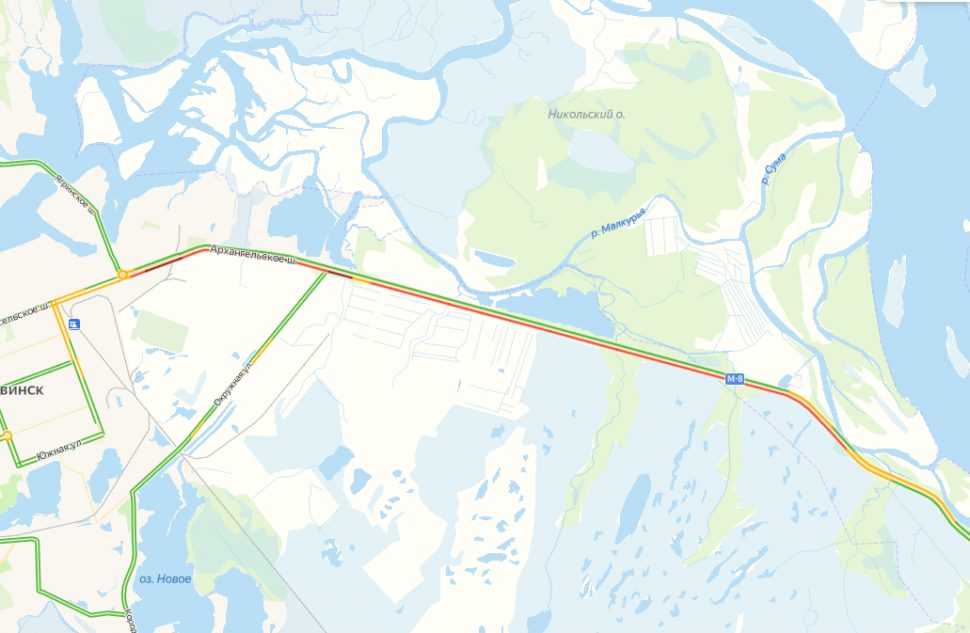 На выезде из Северодвинска образовалась 13-километровая пробка